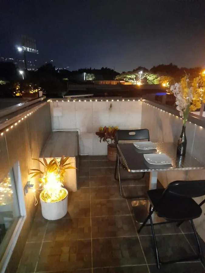 Apartaestudio Terraza Romantico #14 Cali